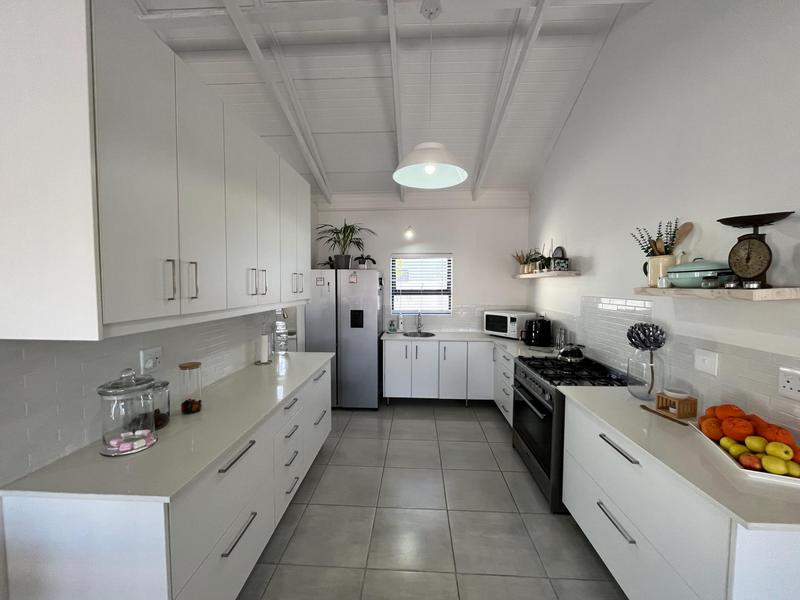 3 Bedroom Property for Sale in Laaiplek Western Cape